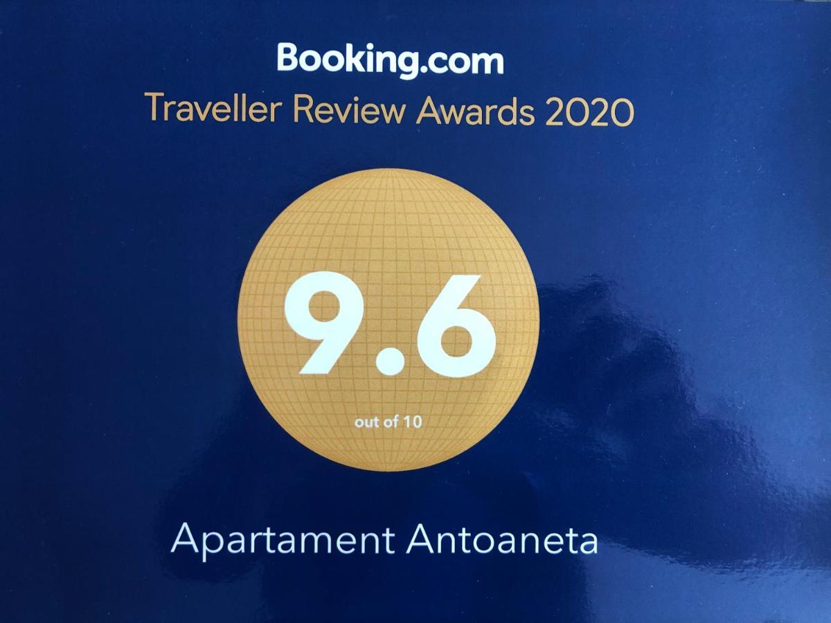 דירות Rîşnov Apartament Antoaneta מראה חיצוני תמונה