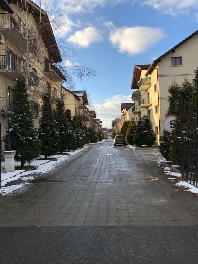 דירות Rîşnov Apartament Antoaneta מראה חיצוני תמונה